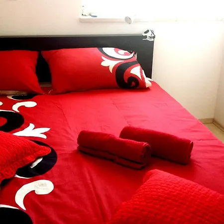 Dora Apartment