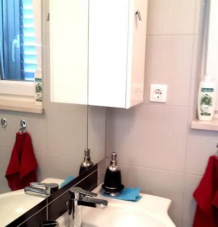 Dora Appartement *